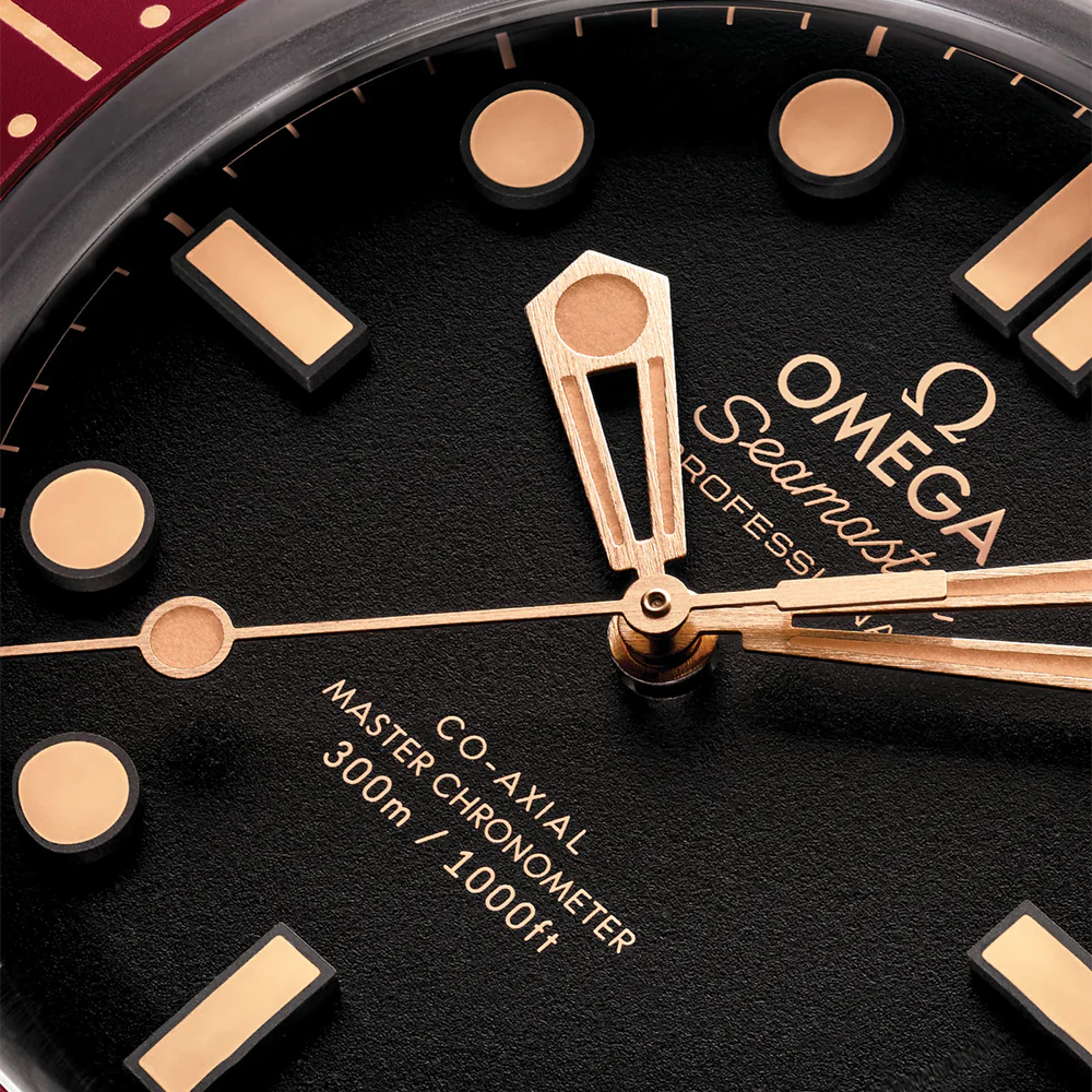 Seamaster Diver 300M Bronze Gold 42mm - Black on Bracelet - Image 4