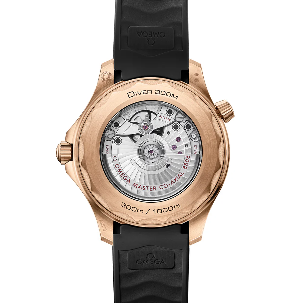 Seamaster Diver 300M Bronze Gold 42mm - Black on Rubber Strap - Image 5