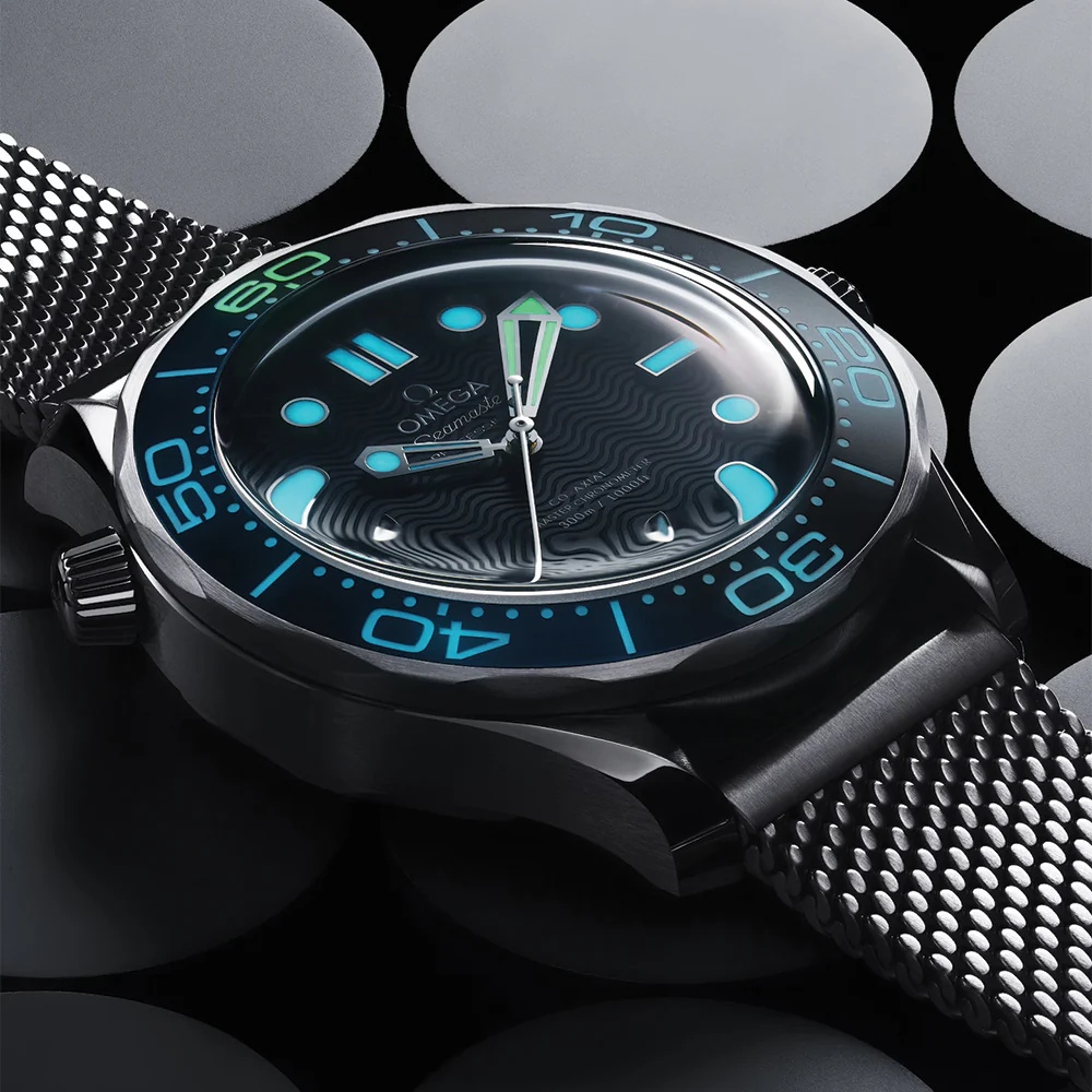 Seamaster Diver 300M James Bond 60th Anniversary Edition 42mm - Blue on Bracelet - Image 2