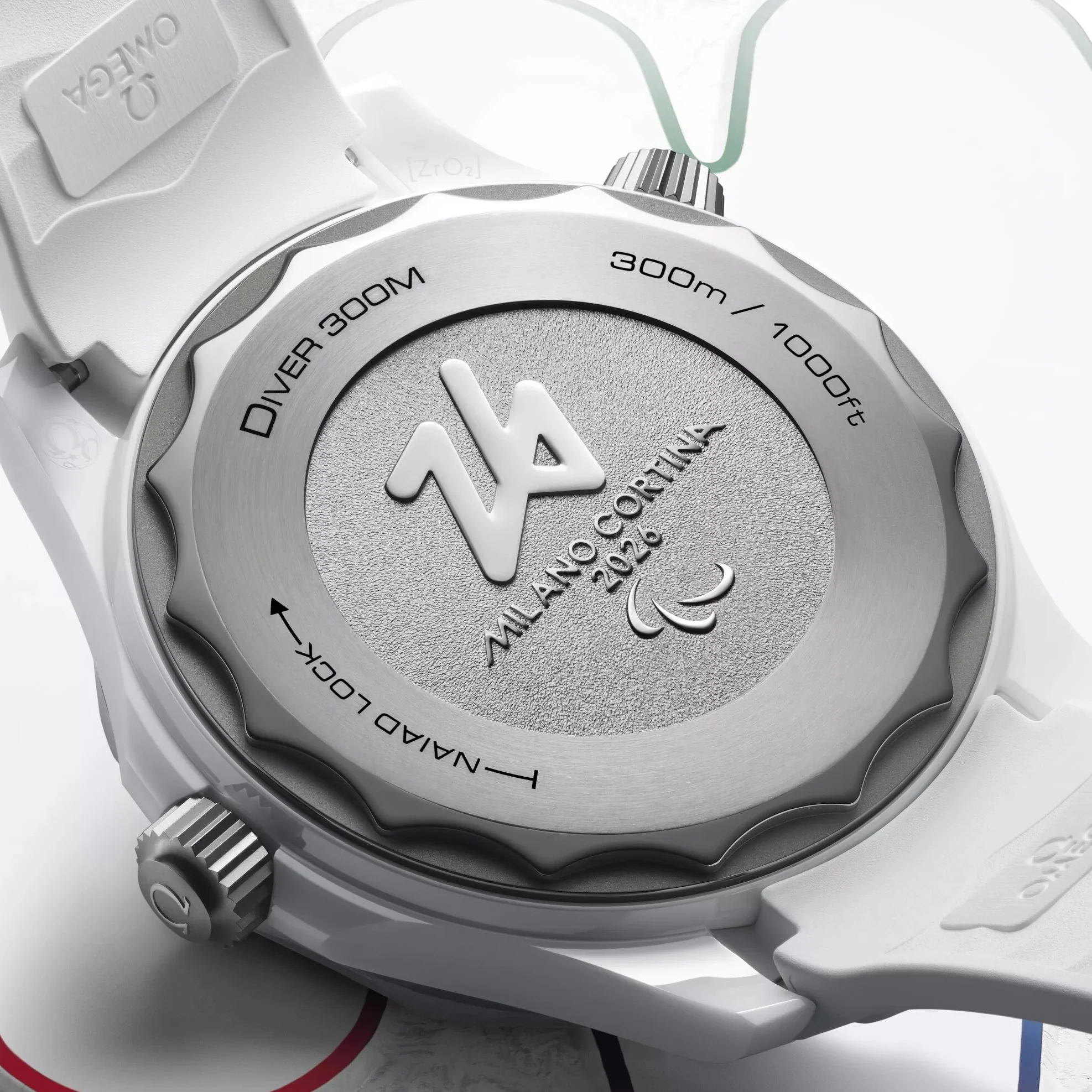 Seamaster Diver 300M Paralympic Milano Cortina 2026 43.5mm - White on Rubber Strap - Image 6