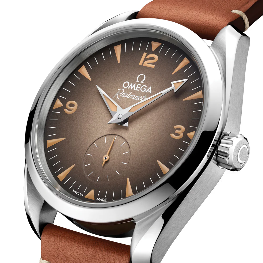 Seamaster Railmaster 38mm - Brown on Leather Strap - Image 3