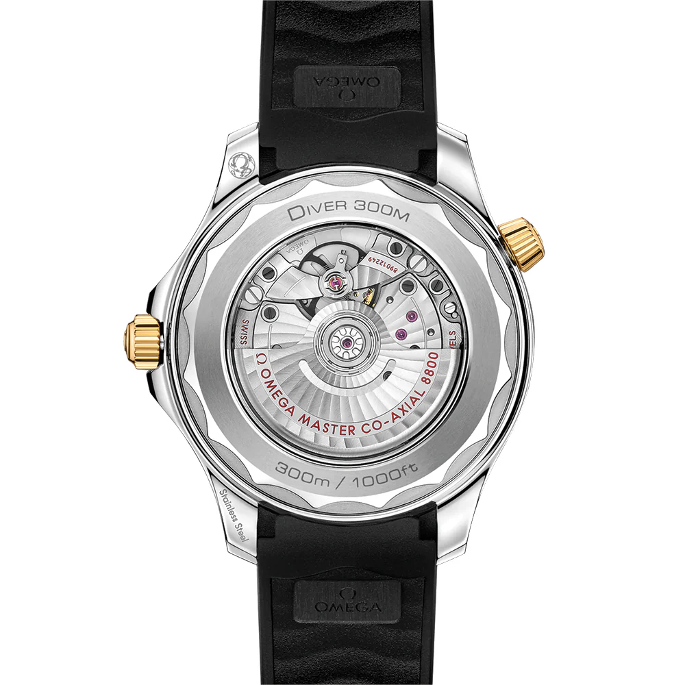 Seamaster Diver 300M Steel and Yellow Gold 42mm - Black on Rubber Strap - Image 2