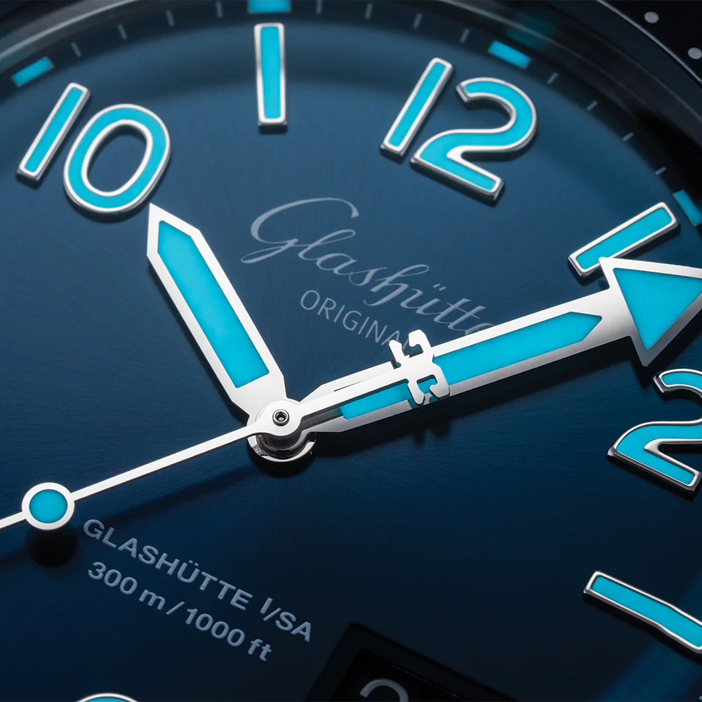 SeaQ Panorama Date 43mm - Galvanized Blue on Bracelet - Image 5