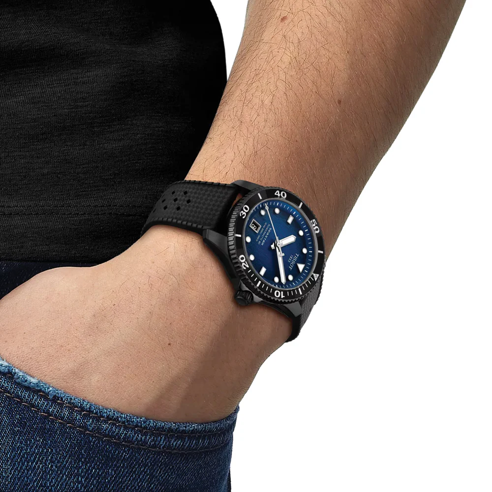 Seastar 1000 Powermatic 80 Black PVD 40mm - Blue on Rubber Strap - Image 3