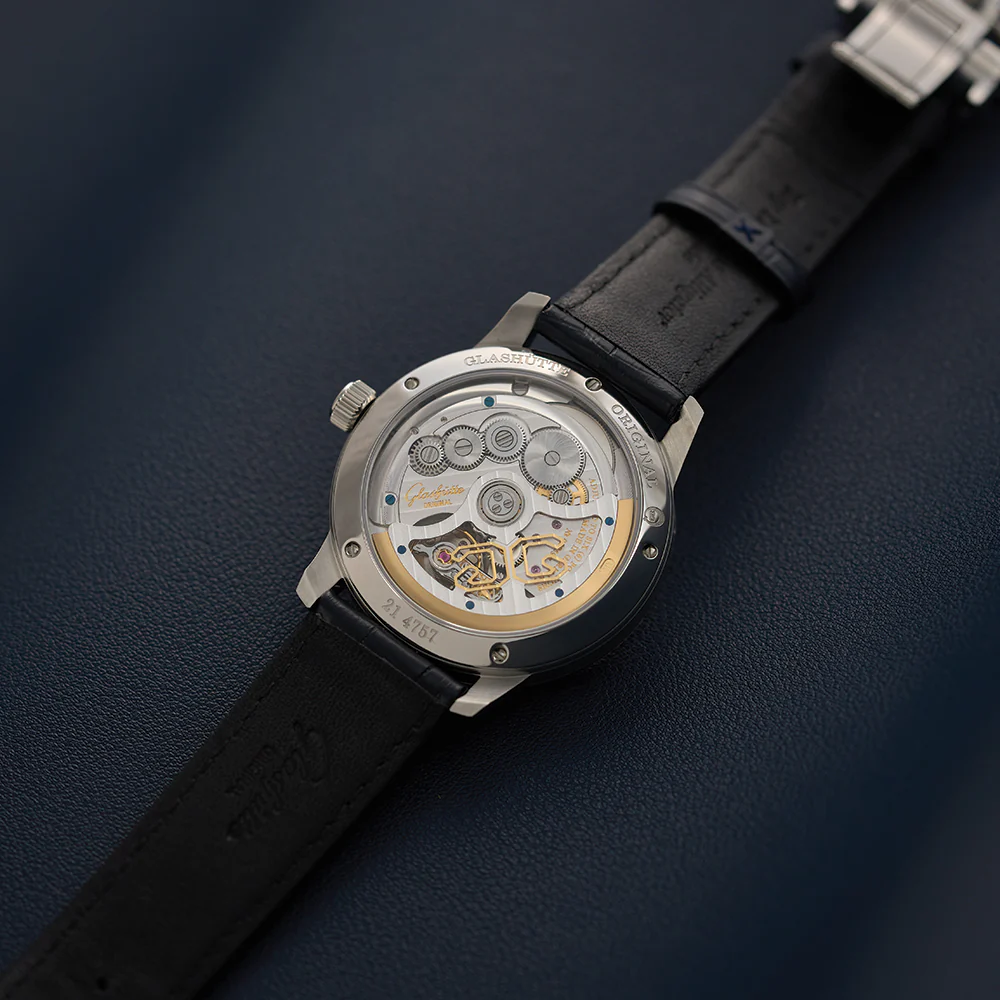 Senator Excellence Panorama Date Moon Phase 40mm - Rosé Opalin on Leather Strap - Image 11