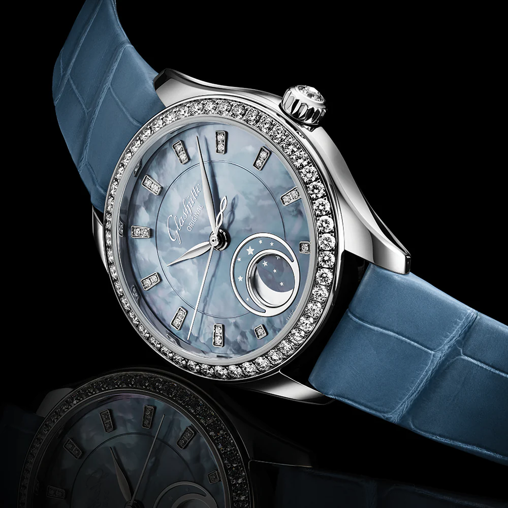 Serenade Luna "Skyline Blue" 32.5mm - Blue w/ Diamonds and Diamond Bezel on Leather Strap - Image 3