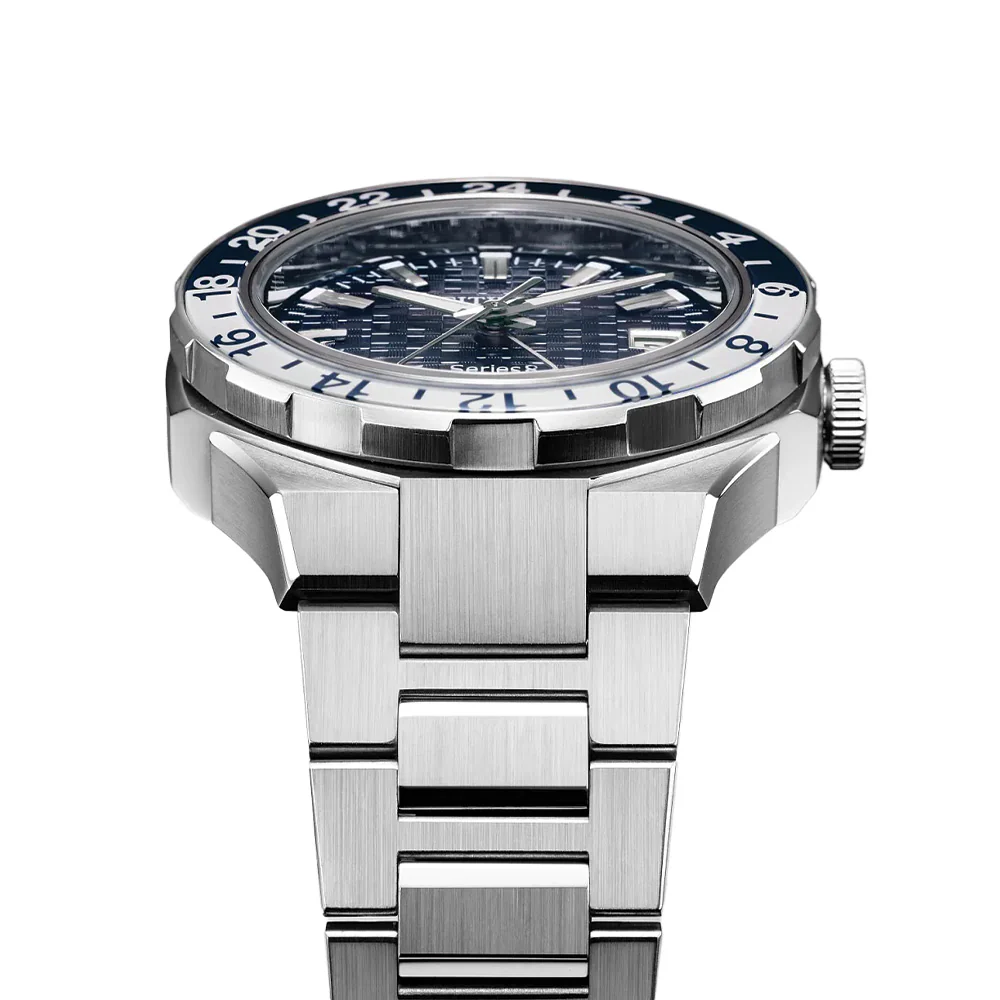 Series8 880 Automatic GMT 41mm - Blue on Bracelet - Image 5