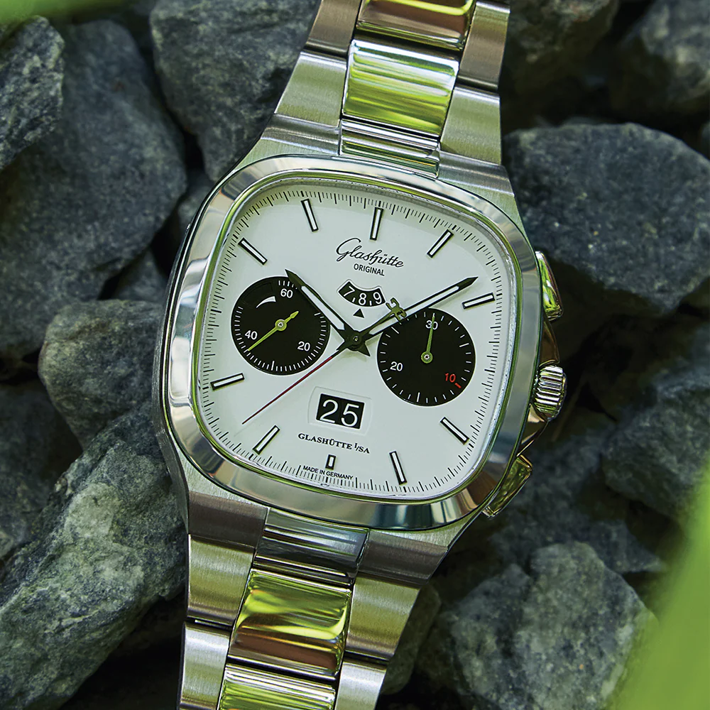 Seventies ‘X’ Chronograph North America Limited Edition 40mm - White on Bracelet and Rubber Strap - Image 2