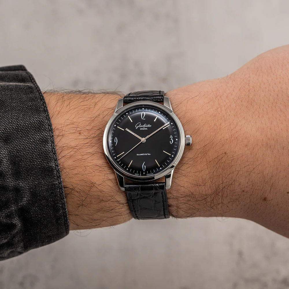 Sixties 39mm - Galvanized Black on Strap - Image 3