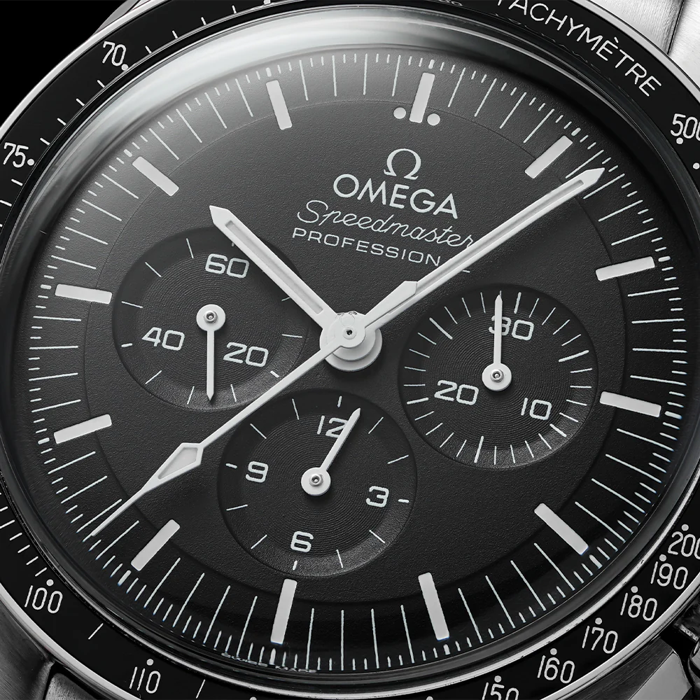 Speedmaster Moonwatch Professional Hesalite 42mm - Black on Bracelet - Image 5