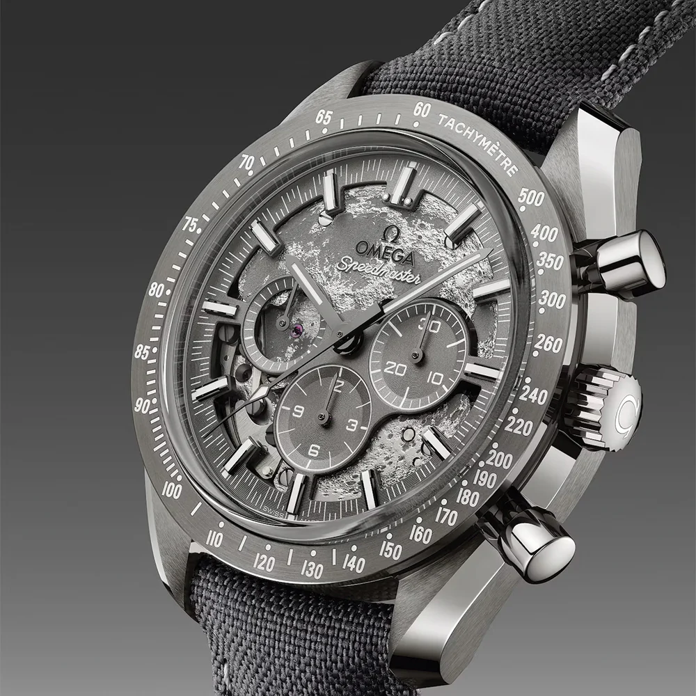 Speedmaster Grey Side of the Moon Grey Ceramic 44.25mm - Grey on Fabric Strap - Image 3