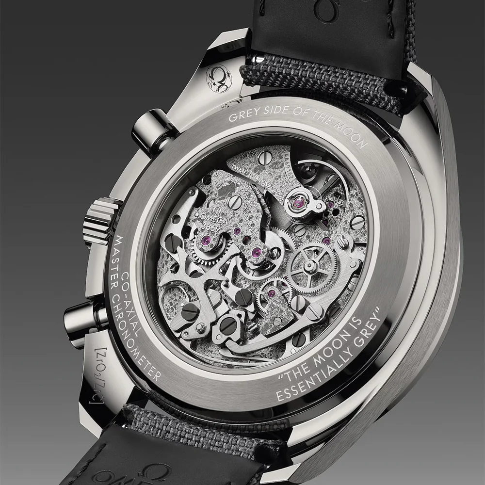 Speedmaster Grey Side of the Moon Grey Ceramic 44.25mm - Grey on Fabric Strap - Image 7