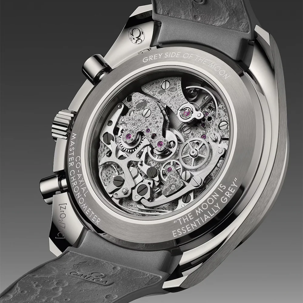 Speedmaster Grey Side of the Moon Grey Ceramic 44.25mm - Grey on Rubber Strap - Image 7