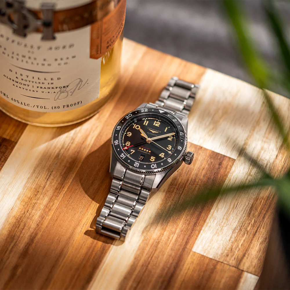 Spirit Zulu Time Titanium 39mm - Anthracite on Bracelet - Image 3