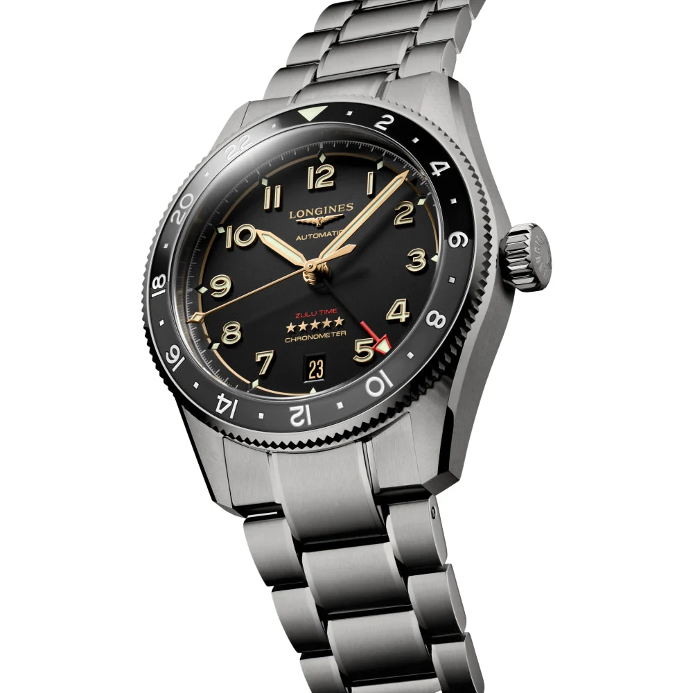 Spirit Zulu Time Titanium 39mm - Anthracite on Bracelet - Image 6
