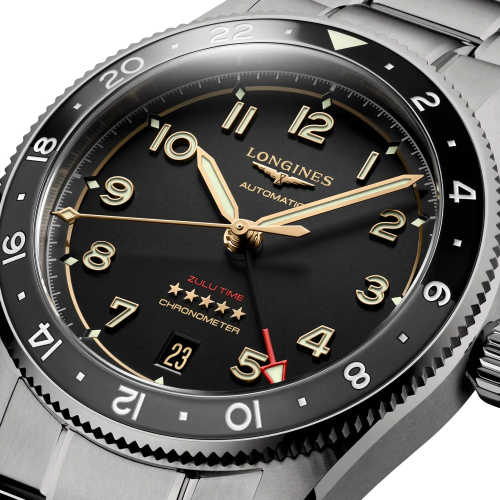 Spirit Zulu Time Titanium 39mm - Anthracite on Bracelet - Image 7