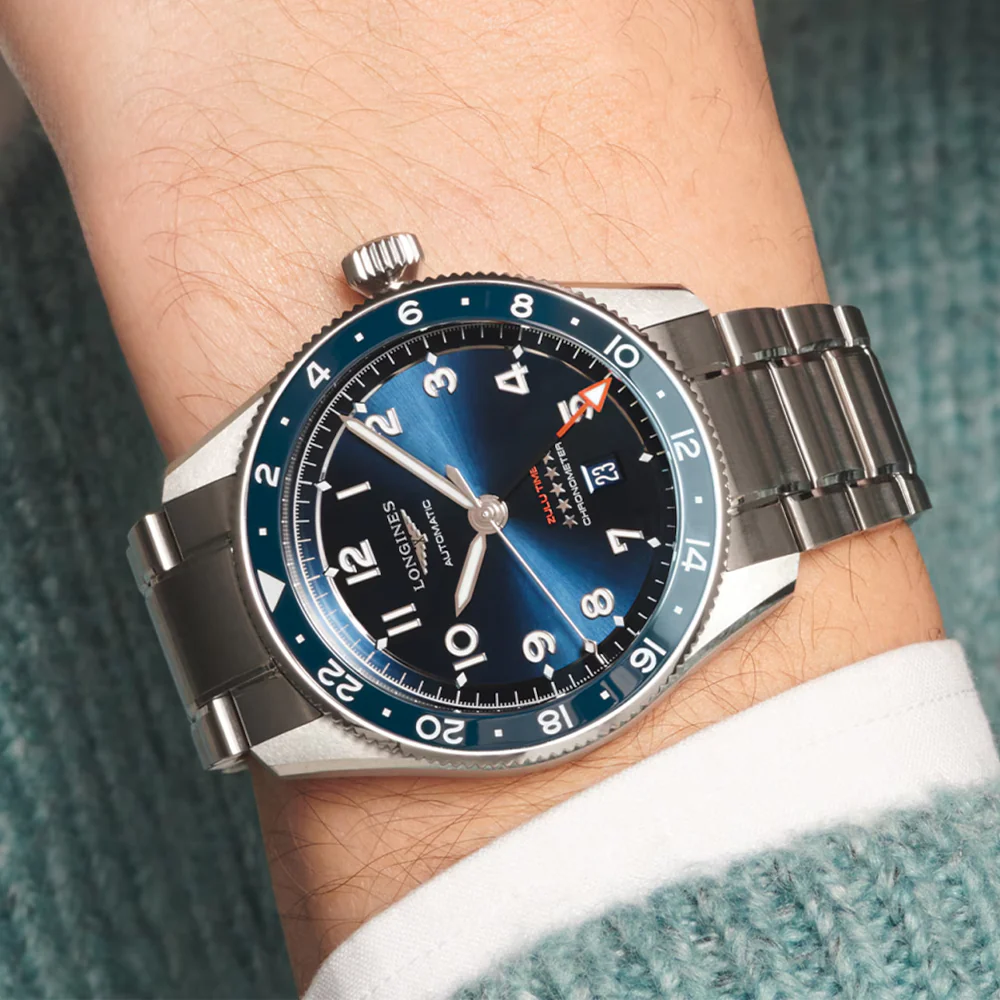 Spirit Zulu Time 42mm - Blue on Bracelet - Image 3