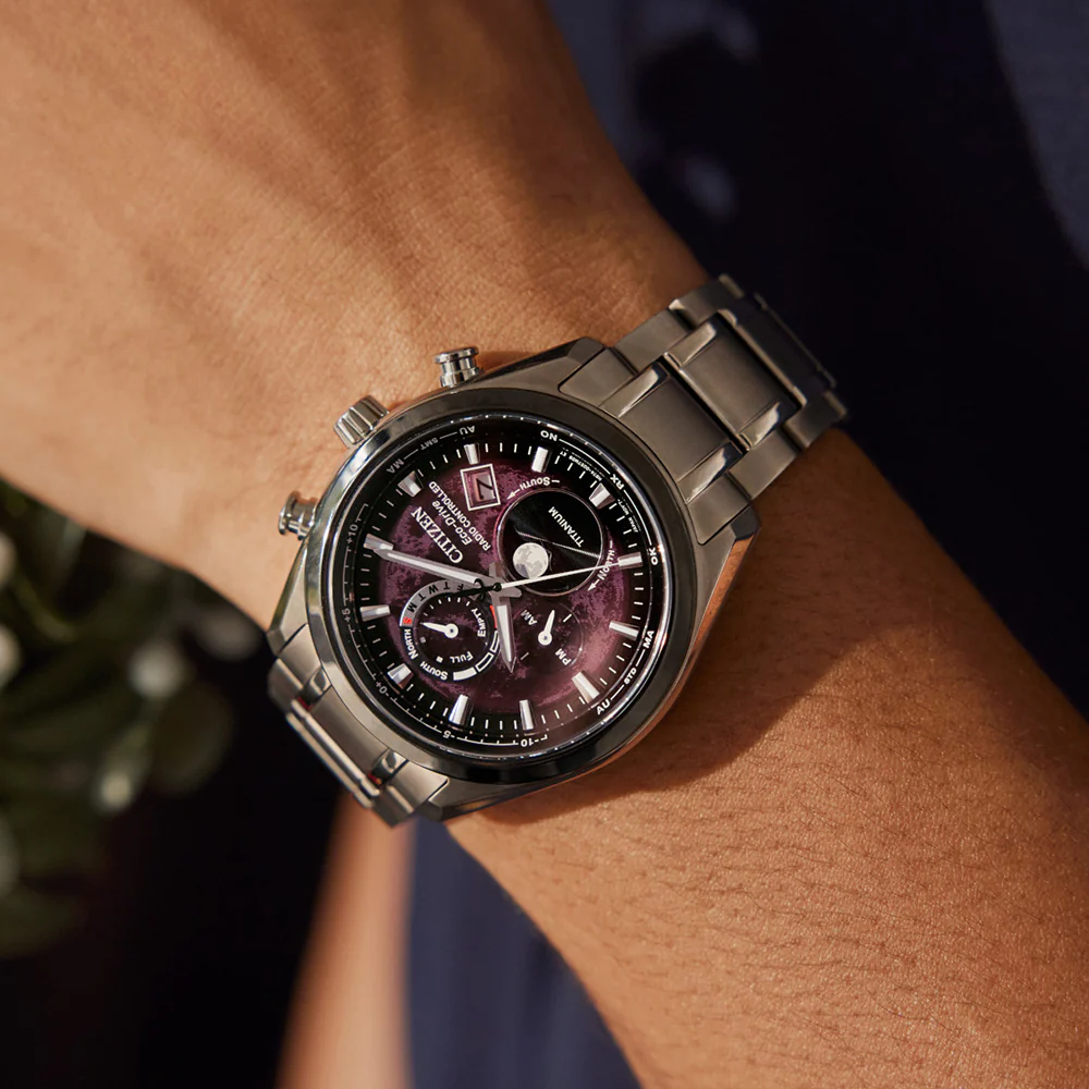 Tsuki-yomi A-T Sport Luxury H874 Eco-Drive 43mm - Red on Bracelet - Image 3