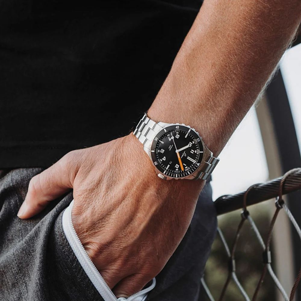 Sport Himalaya MB Automatic 39mm - Black on Bracelet - Image 3