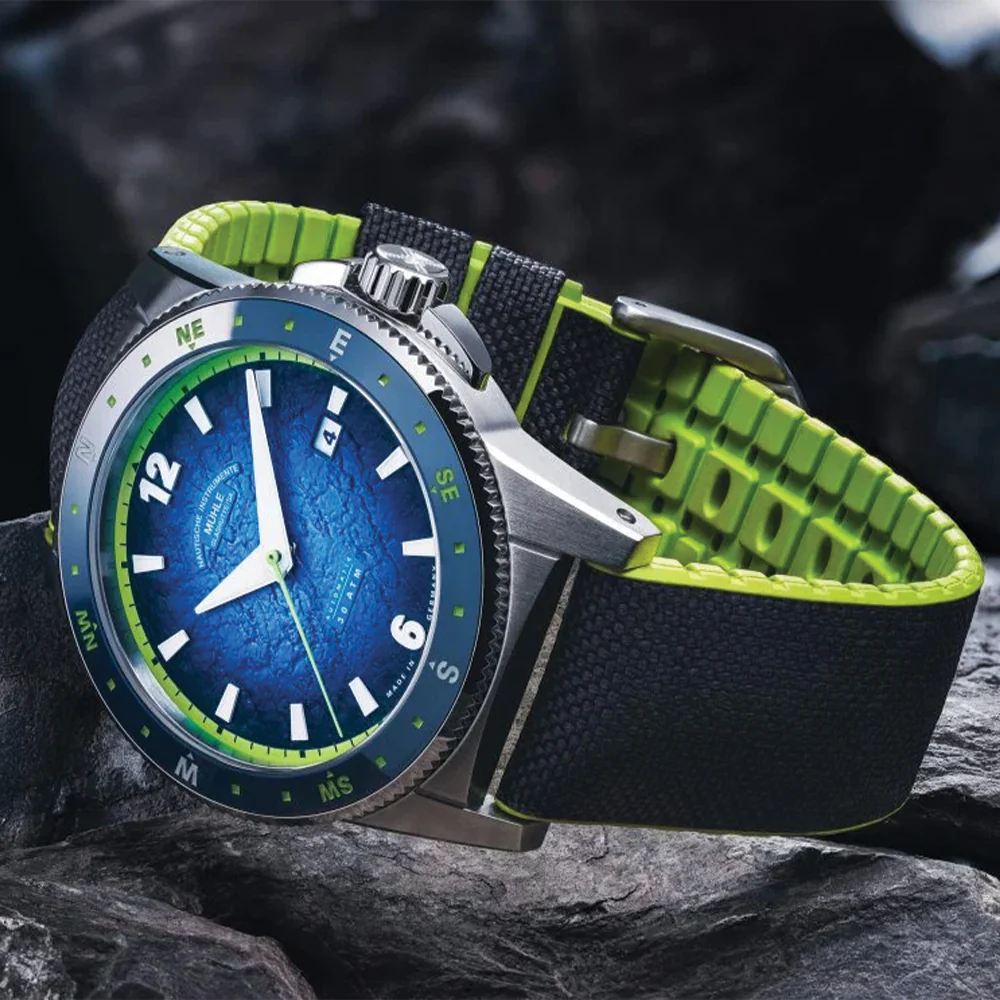 Sportivo Compass Date 42.5mm - Blue on Canvas-Rubber Strap - Image 2