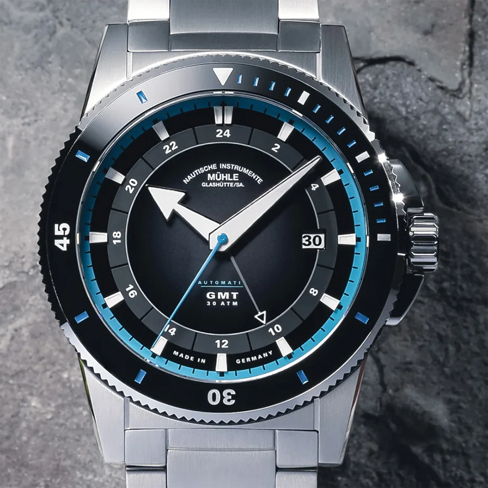 Sportivo Travel GMT 42.5mm - Black on Bracelet - Image 5