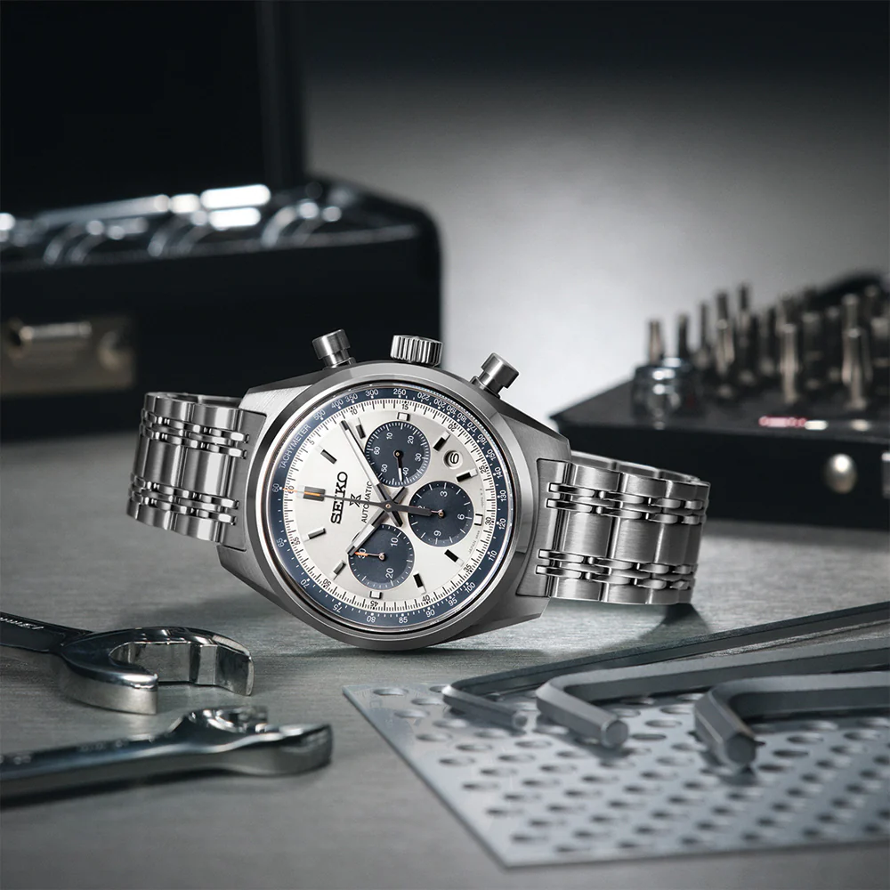 SRQ047 Prospex Chronograph 42mm - White on Bracelet - Image 2