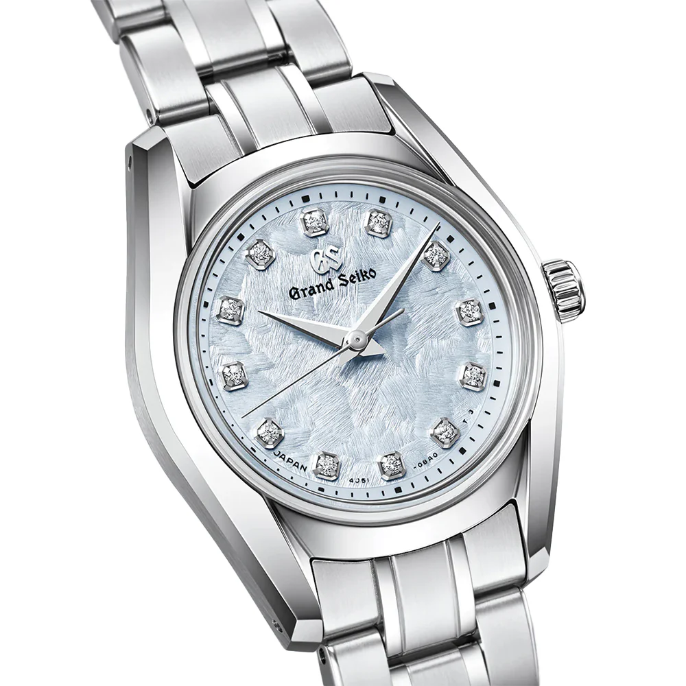 STGF389 “Spring Breeze” Ladies Heritage with Diamonds 26mm - Blue on Bracelet - Image 3