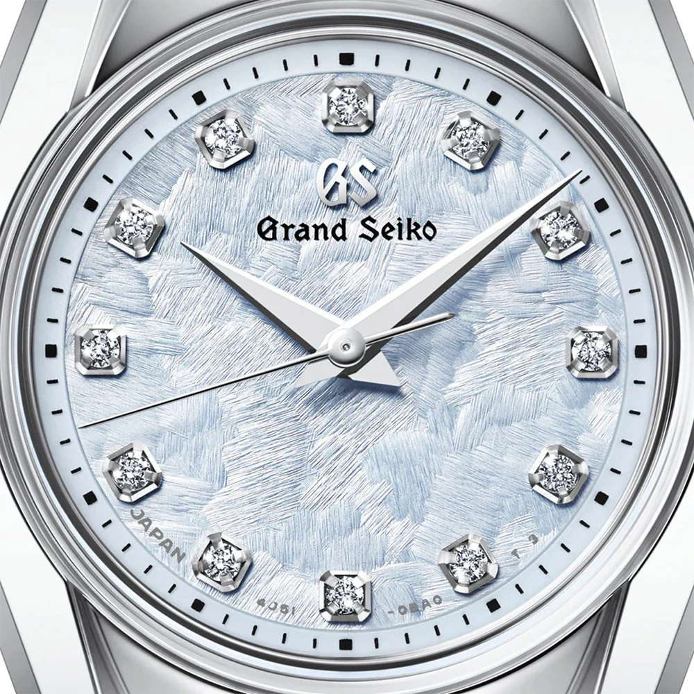 STGF389 “Spring Breeze” Ladies Heritage with Diamonds 26mm - Blue on Bracelet - Image 4