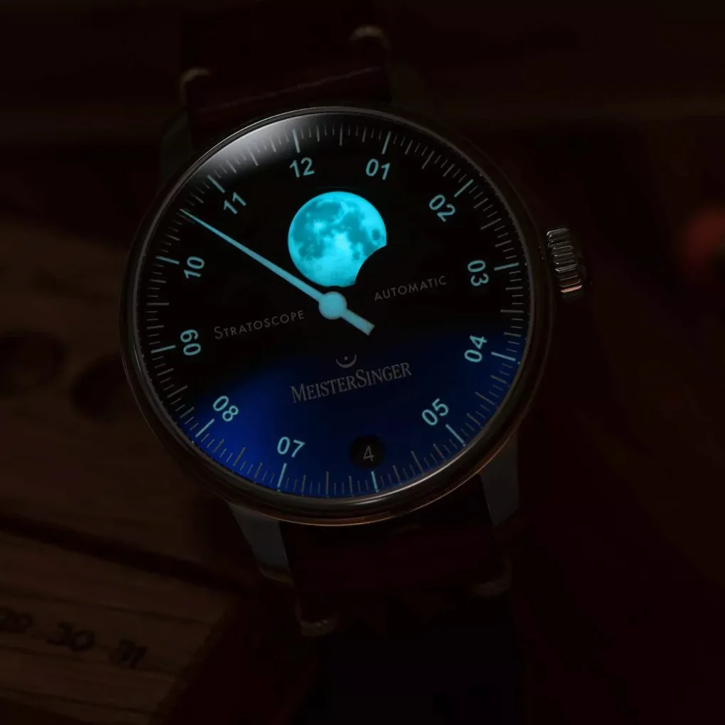 Stratoscope - Black on Leather Strap - Image 3