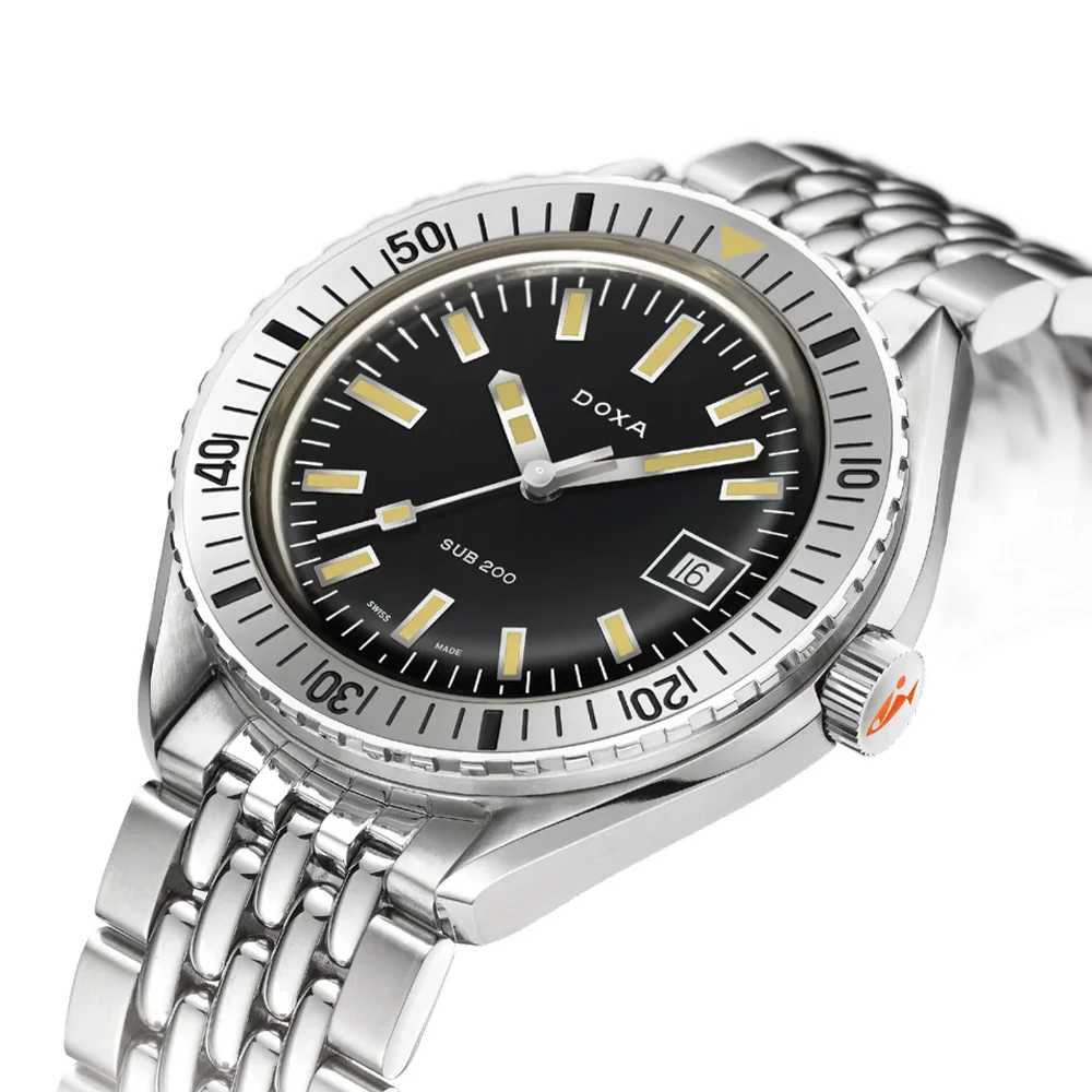 SUB 200 Sharkhunter 42mm - Black on Bracelet - Image 2