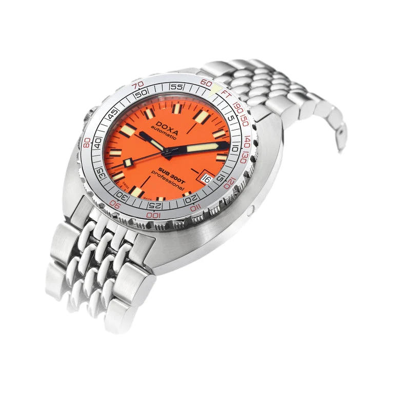 SUB 300T Aristera Professional 42.5mm - Orange on Bracelet - Image 5