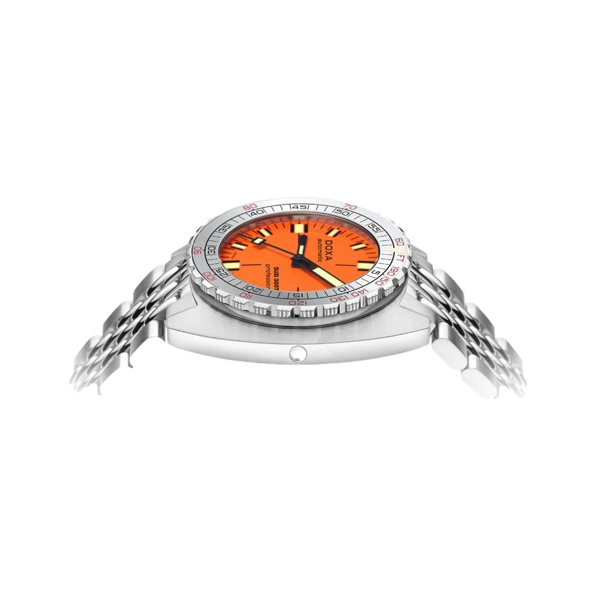 SUB 300T Aristera Professional 42.5mm - Orange on Bracelet - Image 7