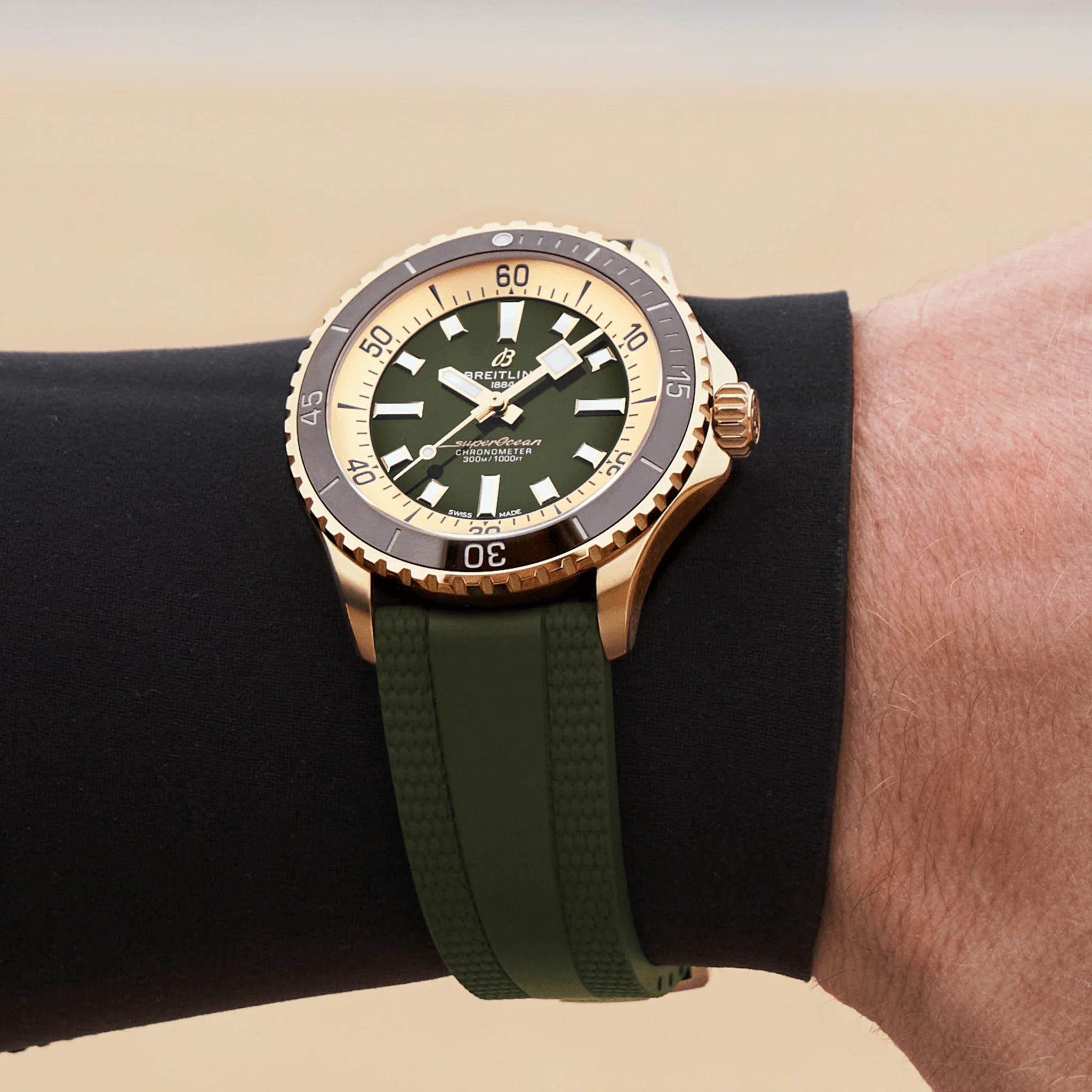Superocean Automatic Bronze 42mm - Green on Rubber Strap - Image 4