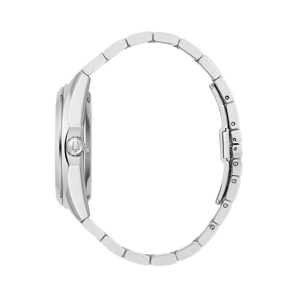 Surveyor 2021 42mm - Black on Bracelet - Image 3