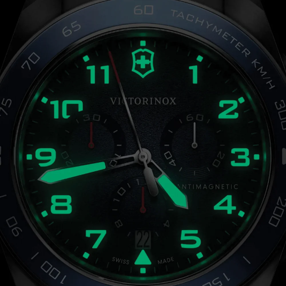 Swiss Army Chrono Quartz 42mm - Blue on Black Leather Strap - Image 3