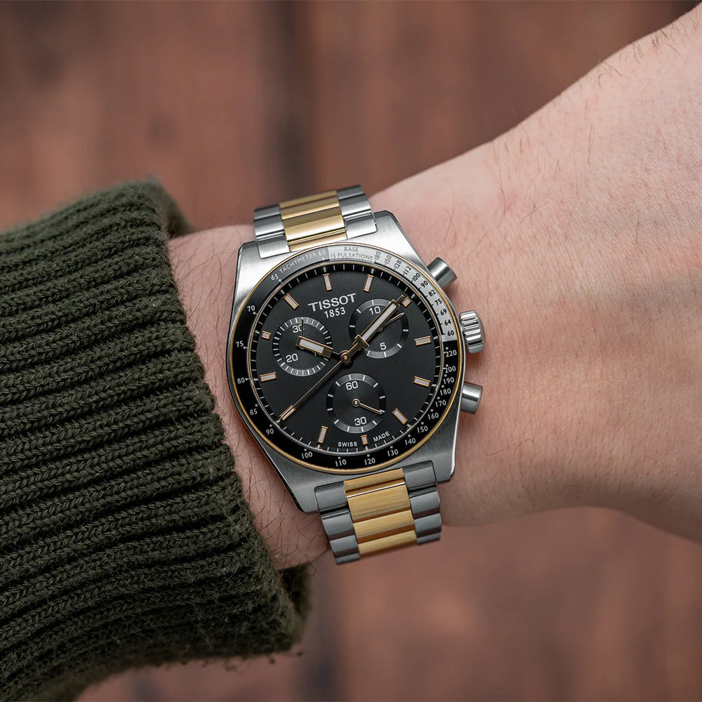 PR516 Quartz Chronograph Two-Toned 40mm - Black on Bracelet - Image 3