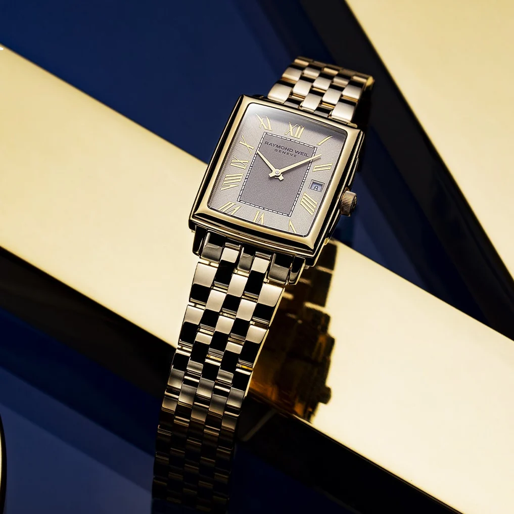 Toccata Square Gold-Tone 28mm - Champagne on Bracelet - Image 2