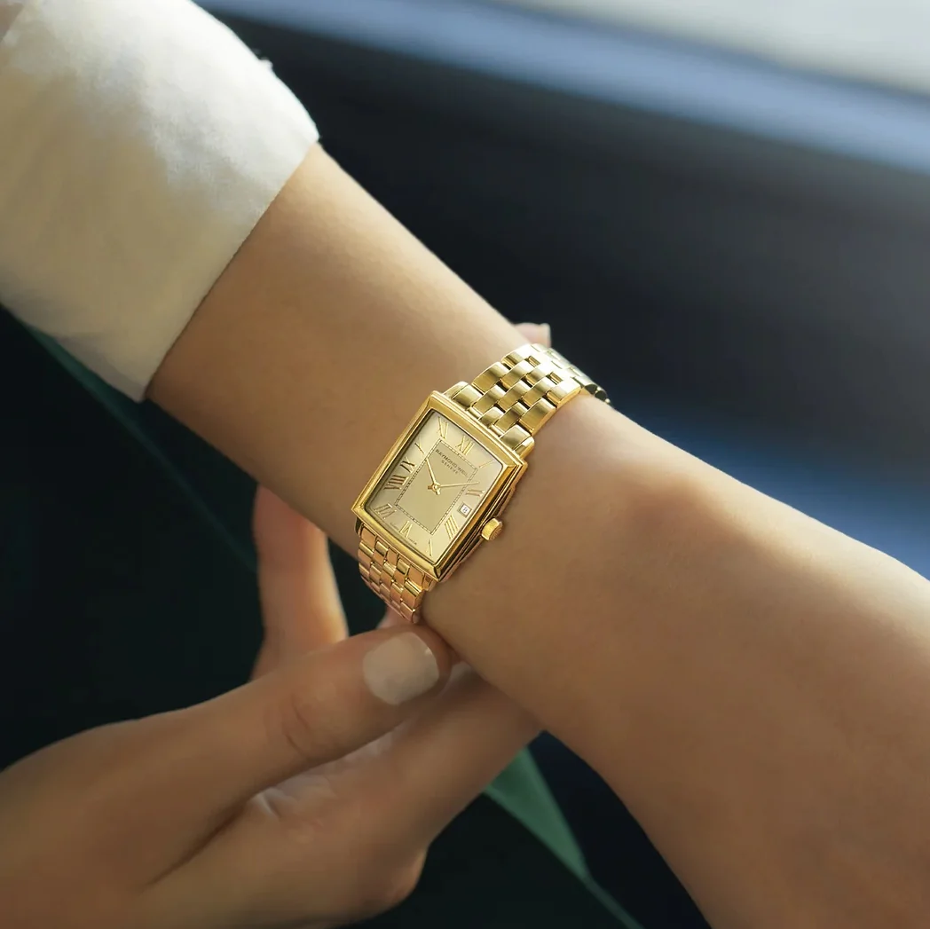 Toccata Square Gold-Tone 28mm - Champagne on Bracelet - Image 3
