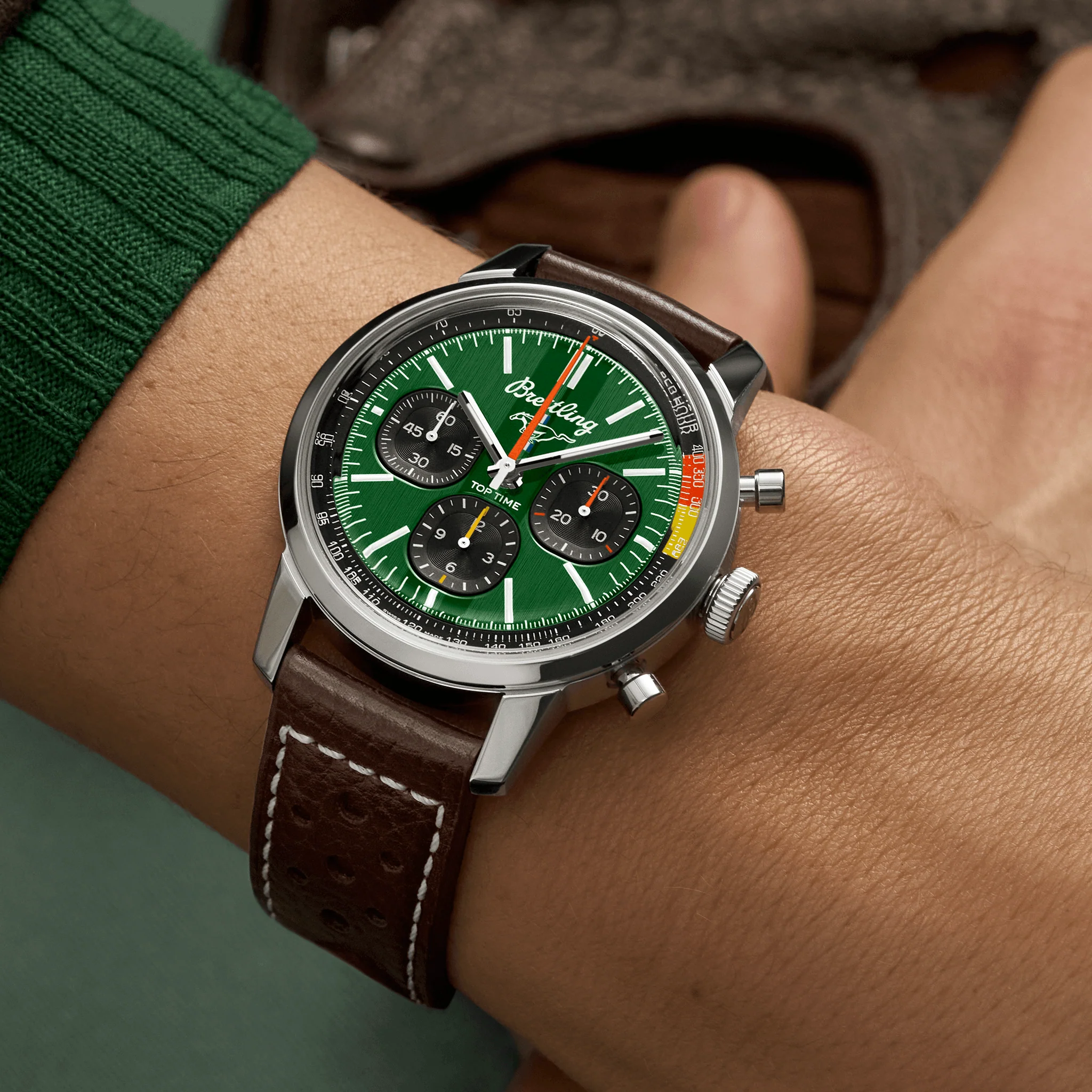 Top Time B01 Ford Mustang 41mm - Green on Leather Strap - Image 5