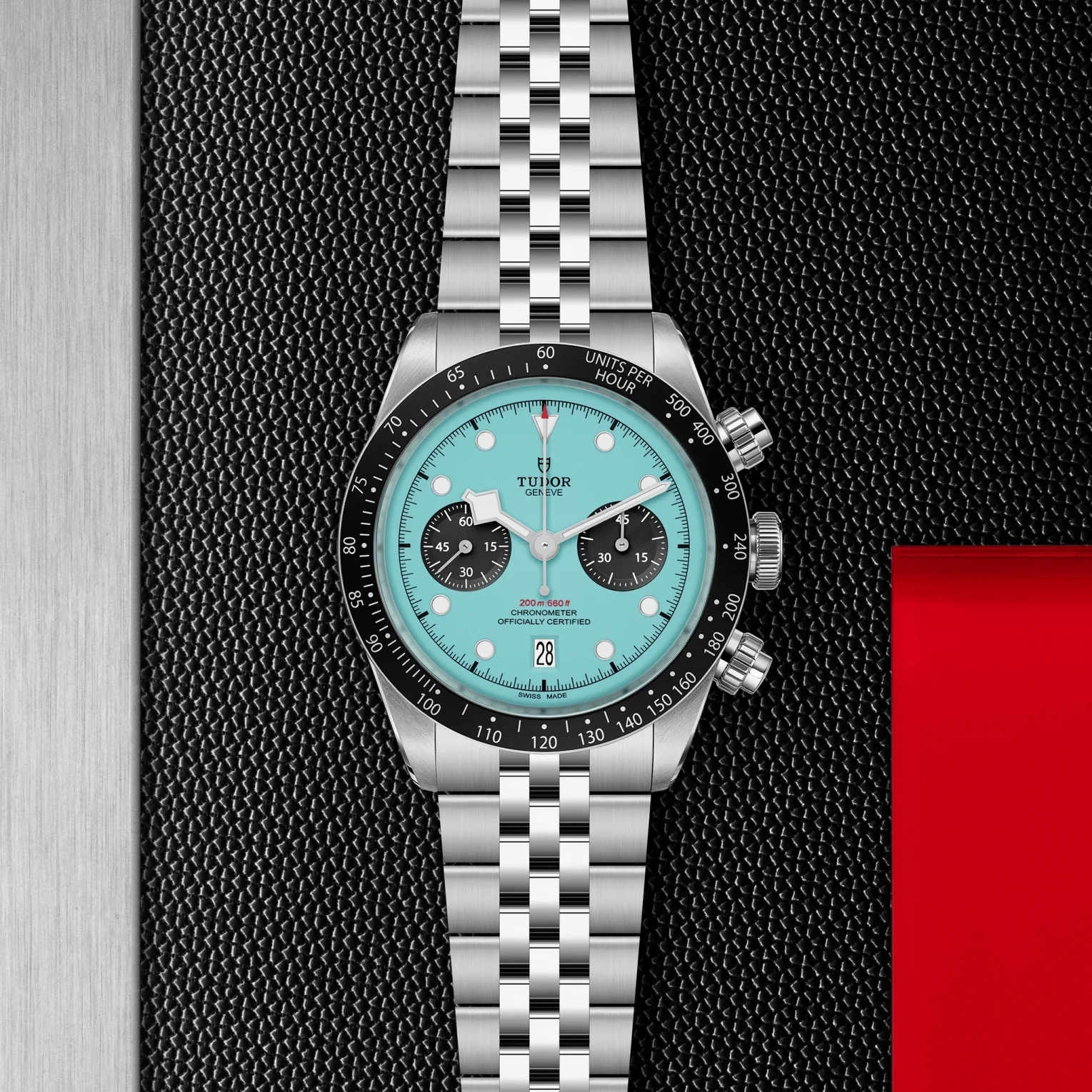 Black Bay Chrono 41mm - Turquoise on Bracelet - Image 2