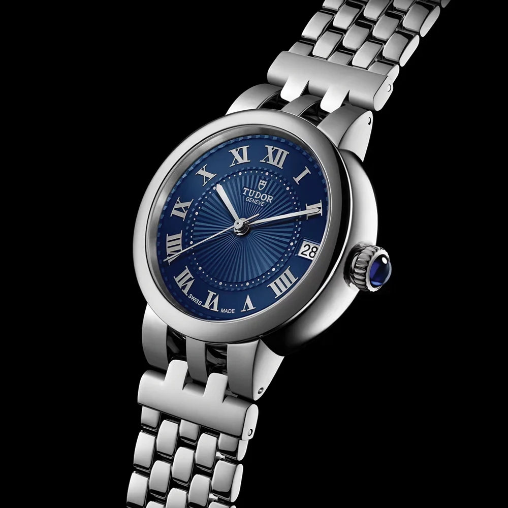 Clair de Rose 26mm - Blue on Bracelet - Image 5
