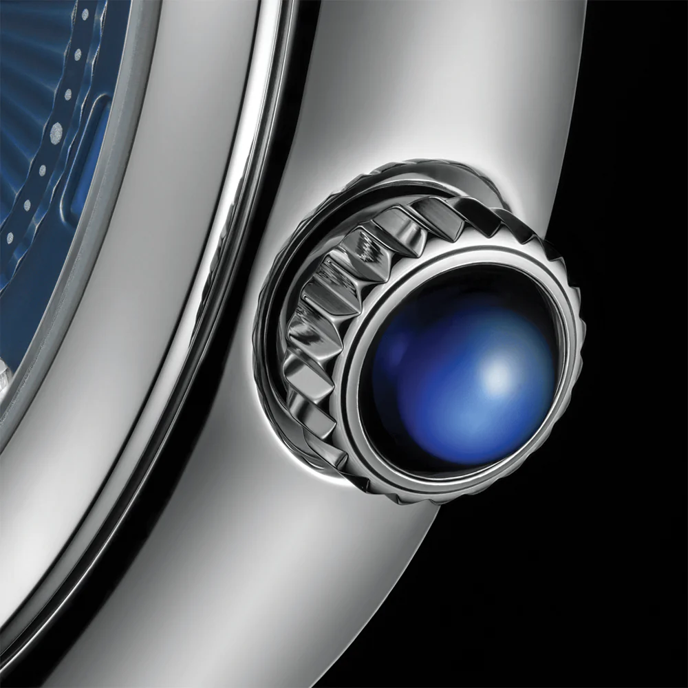 Clair de Rose 26mm - Blue on Bracelet - Image 8