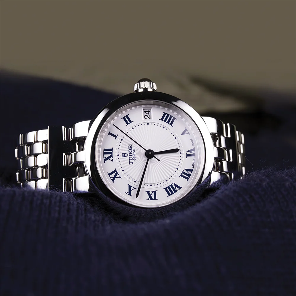 Clair de Rose 26mm - Silver on Bracelet - Image 3