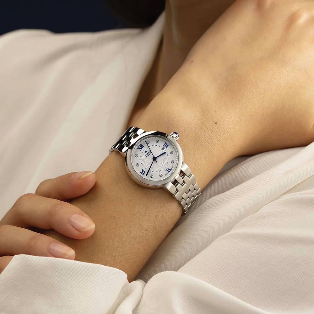 Clair de Rose 30mm - Silver, Diamond-Set on Bracelet - Image 3