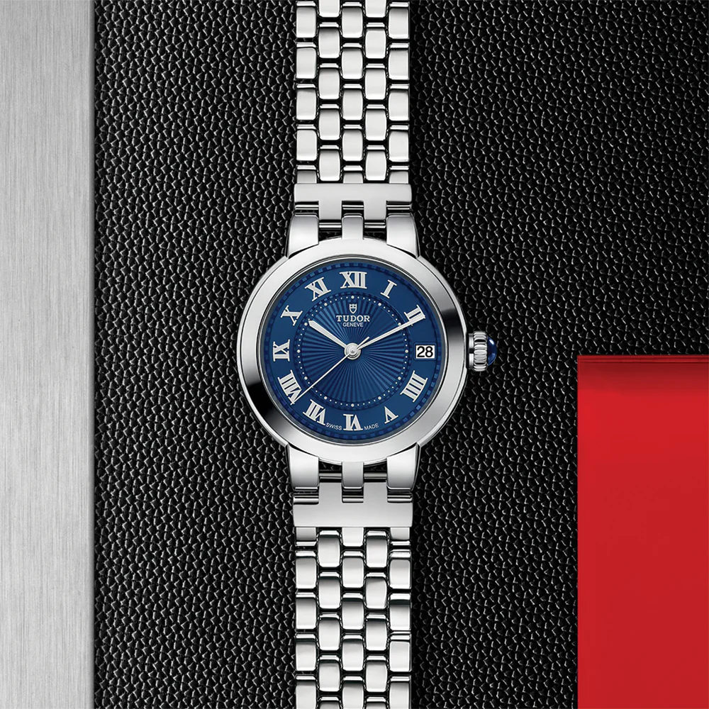 Clair de Rose 34mm - Blue on Bracelet - Image 2
