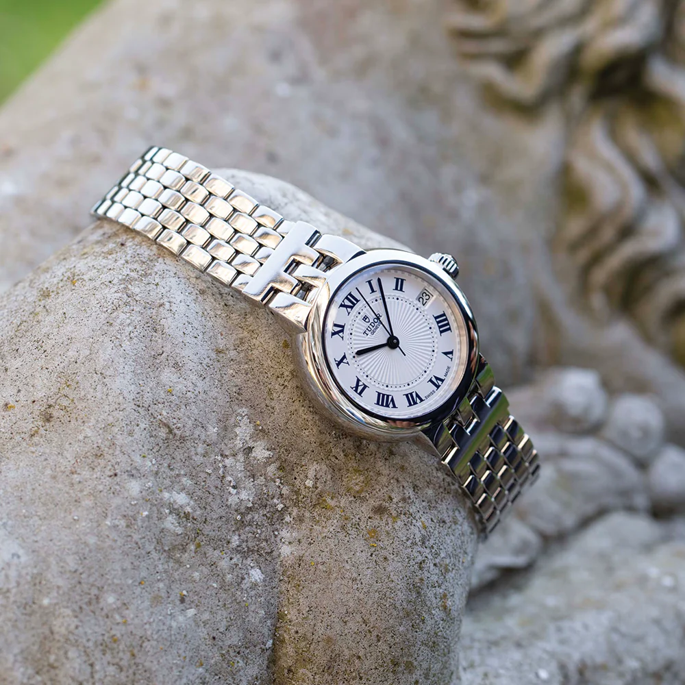 Clair de Rose 34mm - Silver on Bracelet - Image 4