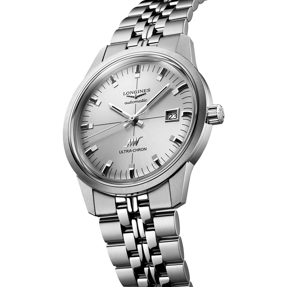 Ultra-Chron Classic 40mm - Silver on Bracelet - Image 2