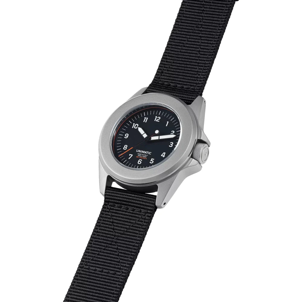 UT4 Toolwatch 40mm - Black on Fabric Strap - Image 2