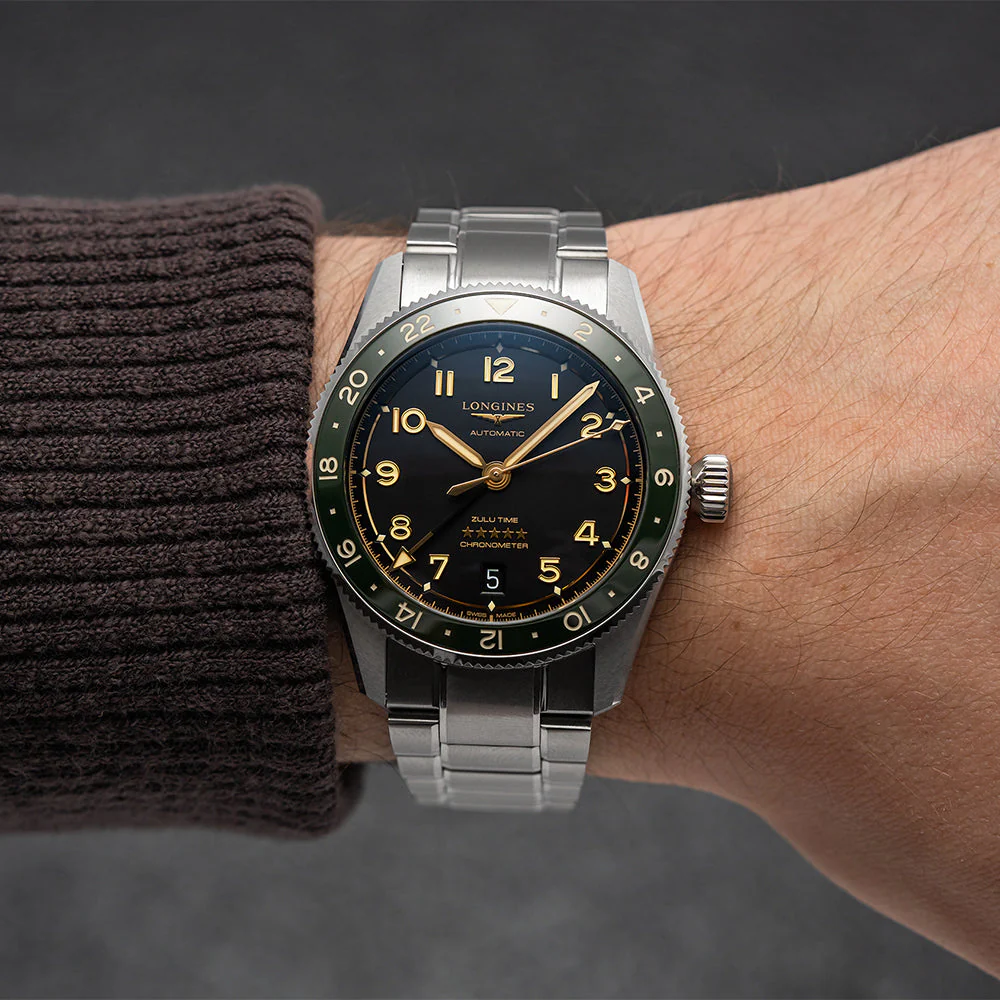 Spirit Zulu Time 39mm - Green on Bracelet - Image 3