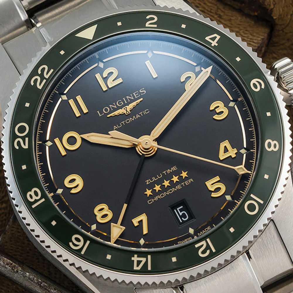 Spirit Zulu Time 39mm - Green on Bracelet - Image 4
